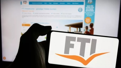 Πτώχευση FTI - Έφοδος δικαστικών επιμελητών σε ξενοδοχείο στην Κέρκυρα