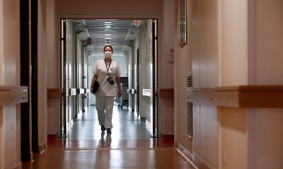 Κορωνοϊός: Η Γαλλία αναμένει πιο σοβαρά κρούσματα τις επόμενες 15 μέρες, θα επιβαρυνθούν τα νοσοκομεία