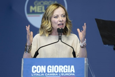 Ξεκίνησαν να ψηφίζουν οι Ιταλοί - «Ποικιλία Giorgia»: Το τελευταίο προεκλογικό μήνυμα Meloni με κεράσια αντί... πεπόνια