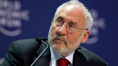 Stiglitz σε υστερία - Προειδοποιεί για πολύ αρνητικές συνέπειες παγκοσμίως αν εκλεγεί πρόεδρος ο Trump