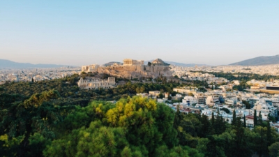 Πόσο επηρέασε τη ταξιδιωτική φήμη Ελλάδας και Αθήνας ο πόλεμος στην Ουκρανία
