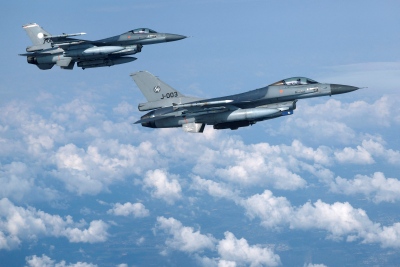 Φιάσκο ΝΑΤΟ - Δόθηκαν στην Ουκρανία τα πρώτα αλλά... λιγοστά F16, δεν θα πάρουν μέρος σε μάχες  –  Ρωσία: Ιπτάμενα φέρετρα