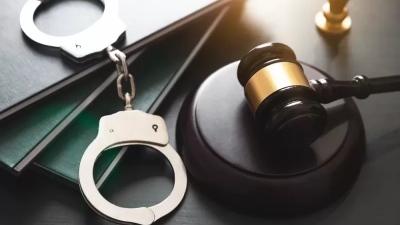 Βάρκιζα: Συνελήφθησαν έξι ανήλικοι για κλοπή κατά ανηλίκων
