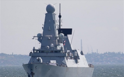 Γεωργία: Το βρετανικό αντιτορπιλικό Defender έδεσε στη Μαύρη Θάλασσα - Με προειδοποιητικά πυρά απάντησε η Ρωσία