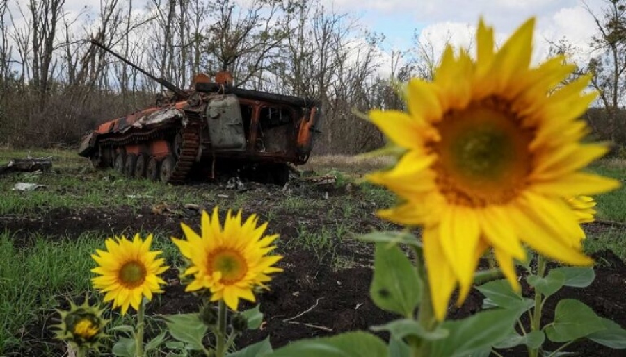 Τέλος – Οι Ουκρανοί κουράστηκαν από τον πόλεμο,  ζητούν από τον Zelensky να δεχθεί απώλεια εδαφών για να σταματήσει η σφαγή