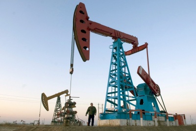 Ρωσία: Περικόπτει κατά 20% την παραγωγή πετρελαίου σε σχέση με τον Φεβρουάριο