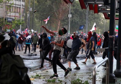 Νέες ταραχές στη Χιλή - Μεγάλο το οικονομικό τίμημα, ξεπερνά τα 1,4 δισ. ευρώ
