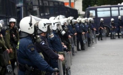 Σε κλοιό διαδηλωτών η Θεσσαλονίκη – Πρωτοφανή μέτρα ασφαλείας, στους δρόμους 5.500 αστυνομικοί
