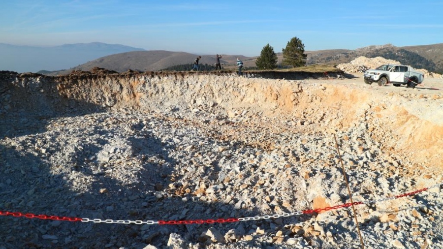 SOS Βέρμιο - Οι ανεμογεννήτριες σκοτώνουν το βουνό, κρανίου τόπος κατά τις πρώτες εργασίες τοποθέτησης