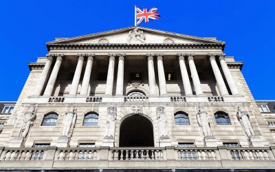 Προειδοποίηση της Τράπεζας της Αγγλίας για τον κίνδυνο απότομης διόρθωσης σε ομόλογα και μετοχές