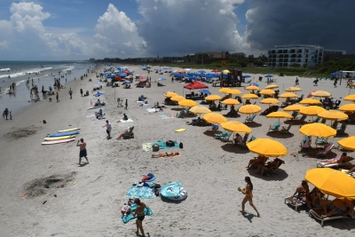 Ο πληθυσμός της Φλόριντα εκτινάσσεται, αλλά η Πολιτεία είναι αντιμέτωπη με τη γήρανση, τη μεταναστευτική πίεση και τη μείωση γεννήσεων
