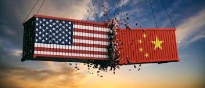 Κίνα: Κίνηση καλής θέλησης αλλά και επίδειξης δύναμης στον εμπορικό «πόλεμο» με τις ΗΠΑ