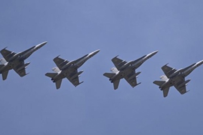 Μαχητικά F-18 θα σταλούν σε αποστολές στη Μαύρη Θάλασσα