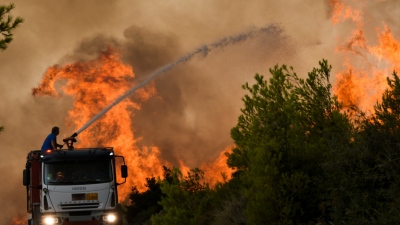 Η Τουρκία προσφέρεται να παρέχει βοήθεια στην Ελλάδα για τις πυρκαγιές