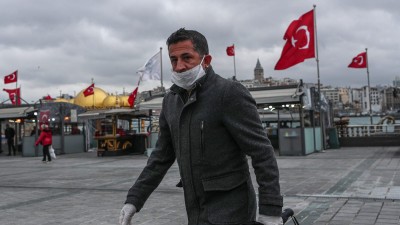 Η Τουρκία απαγορεύει το κάπνισμα σε δημόσιους χώρους λόγω της αύξησης των κρουσμάτων Covid-19