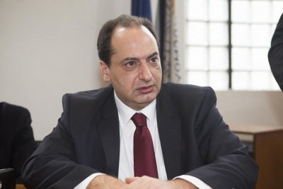 Σπίρτζης: Ο Στουρνάρας δεν θέλει να καταλάβει ότι από υπουργός του Σαμαρά, έγινε διοικητής της ΤτΕ
