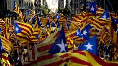 Καταλονία: Είναι και θα παραμείνει πρόεδρος ο  Puigdemont, δήλωσε ο Junqueras