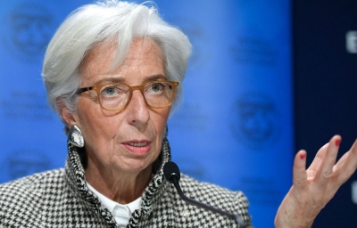 Lagarde (EKT): Η οικονομία της Ευρωζώνης εξακολουθεί να χρειάζεται νομισματική και δημοσιονομική στήριξη