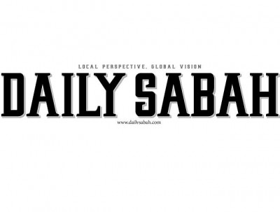 Η Daily Sabah... πεθαίνει τον πολιτικά ανίκανο και απατεώνα Macron και στηρίζει Le Pen!