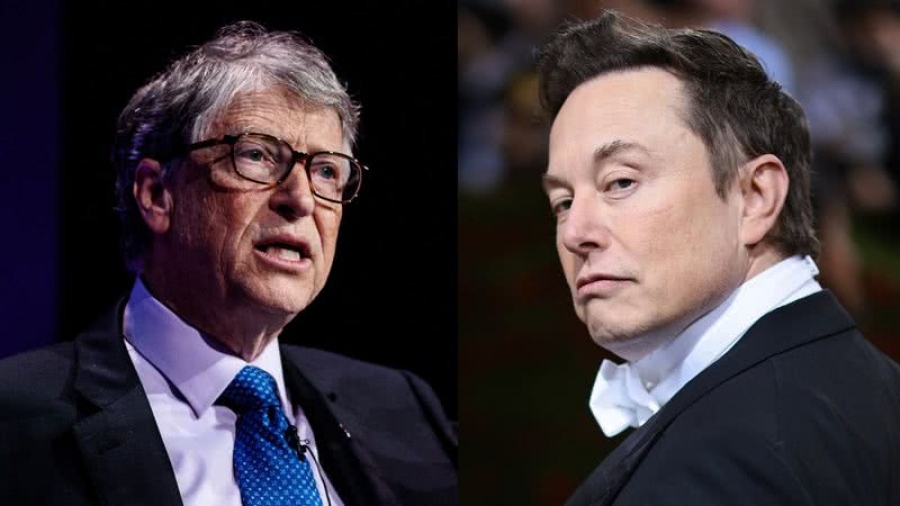 Elon Musk για Bill Gates: Σόρταρε τη μετοχή της Tesla και για αυτό θα χρεοκοπήσει – Ο υποκριτής εμβολιαστής θα τιμωρηθεί