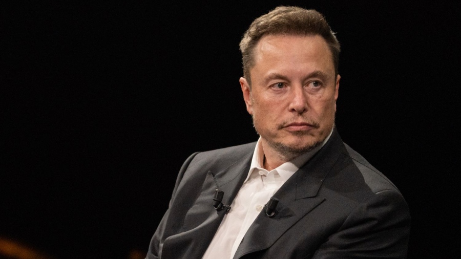 O Elon Musk προβλέπει ... την αφαίρεση της υπηκοότητάς του: Οι Δημοκρατικοί θα με εκδικηθούν σκληρά αν κερδίσουν τις εκλογές