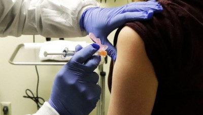 Συνεχίζονται για δεύτερη ημέρα οι εμβολιασμοί – Εμβολιάζονται σήμερα 28/12 Τσίπρας, Κικίλιας