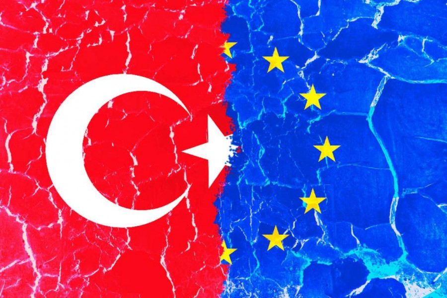 H Irini έφερε ένταση μεταξύ ΕΕ και Τουρκίας... χωρίς αποδείξεις. Η Γερμανία αρνητική στην επιβολή κυρώσεων στις 10-11/12 - Αποχωρεί το Oruc Reis;
