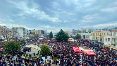 Κρύφτηκαν οι 4 βουλευτές της Καβάλας από 10.000 υπερήφανους πολίτες - Οργή στο προπύργιο της Μακεδονίας για τα Τέμπη