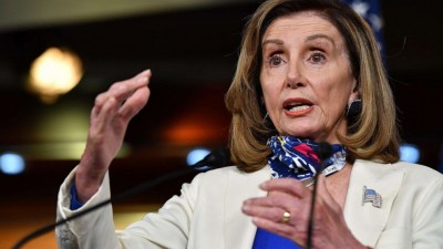 Pelosi: «Ένα βήμα μπρος και δύο πίσω» η πρόταση Trump για το πακέτο στήριξης