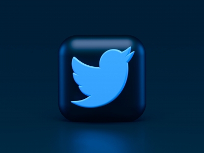«Έπεσε» το Twitter: Χιλιάδες αναφορές για αδυναμία σύνδεσης