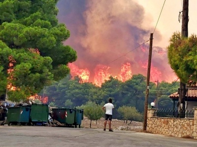 Πώς φαίνεται από το διάστημα ο καπνός της πυρκαγιάς στη Ζάκυνθο