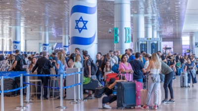Χάος και πανικός στο αεροδρόμιο του Τελ Αβίβ, λόγω έντασης σε Μέση Ανατολή - Επιπλέον πτήσεις σε Αθήνα