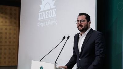 Σπυρόπουλος: Η ΝΔ με κινήσεις εντυπωσιασμού  κλείνει το μάτι σε φιλοβασιλικά και δεξιά ακροατήρια - Αδυνατεί να λύσει προβλήματα