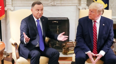 Duda (Πρόεδρος Πολωνίας): Ο Trump θεωρεί ότι μόνο με διαπραγματεύσεις θα τελειώσει ο πόλεμος στην Ουκρανία