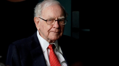 Ο Buffett φοβάται αυτό που δεν φοβάται η αγορά: τις αυξήσεις φόρων - Μαζεύει μετρητά διότι... δεν έχει εναλλακτικές λύσεις