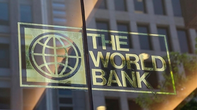Παγκόσμια Τράπεζα: Ανεβάζει στο 5,6% τον πήχη για την ανάπτυξη – Φόβοι για τον πληθωρισμό