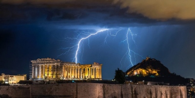 Έκτακτο δελτίο επιδείνωσης του καιρού από την ΕΜΥ: Που θα εκδηλωθούν καταιγίδες