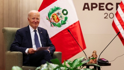 Σε ρόλο... ειρηνοποιού ο πρόεδρος Biden στην Σύνοδο APEC - Προσπάθεια εφησυχασμού ανήσυχων ηγετών ενόψει της έλευσης Trump