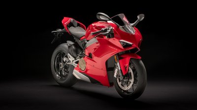 Απίστευτη η νέα Ducati Panigale V4