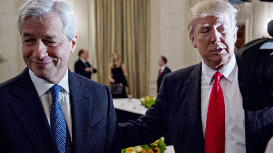 O Trump ετοιμάζει τον... Dimon της JP Morgan για το υπουργείο Οικονομικών των ΗΠΑ - Δεν θα πειράξει τον Powell στη Fed