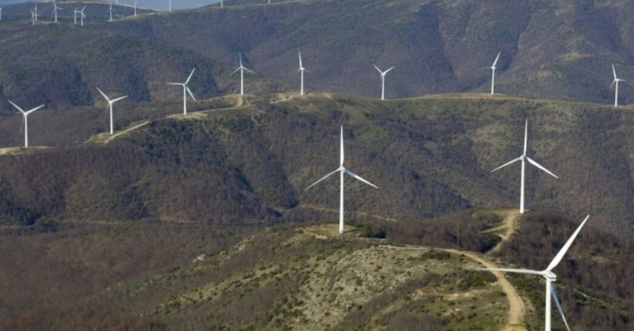 Περίεργη διάνοιξη δρόμου στον Γράμμο από ιδιώτη εργολάβο – Φόβος των πολιτών για εγκατάσταση ανεμογεννητριών εν κρυπτώ