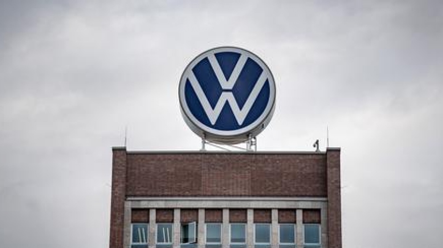 Κατεβάζουν διακόπτες στην Volkswagen - Απεργιακές κινητοποιήσεις από 2/12, στη σκληρότερη διαπραγματευτική μάχη για διαφύλαξη θέσεων εργασίας