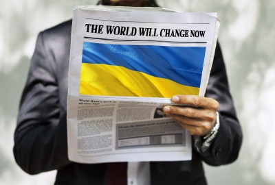 Η ελευθερία του Τύπου διαβρώνεται στην Ουκρανία – O Ζelensky σε πανικό, προσπαθεί να ελέγξει τα πάντα
