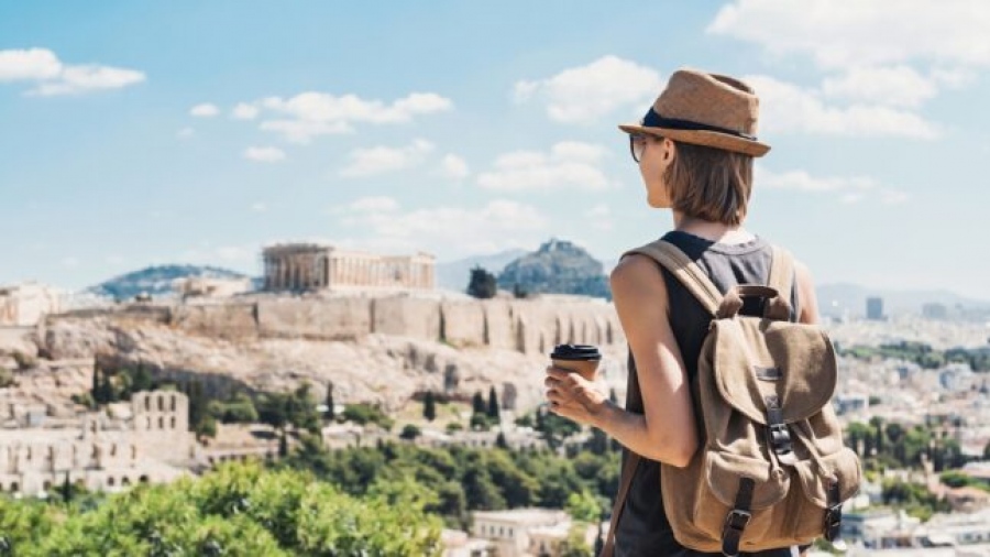Travelbag: Η Αθήνα στις ομορφότερες πόλεις της Ευρώπης