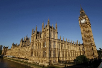 Βρετανία: Το κοινοβούλιο αναστέλλει τη λειτουργία του για 4 εβδομάδες, λόγω της πανδημίας