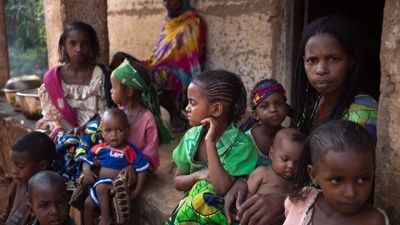 Λ.Δ. Κονγκό: Τουλάχιστον 890 νεκροί και 16.000 εκτοπισμένοι σε συγκρούσεις μεταξύ αντίπαλων φυλών
