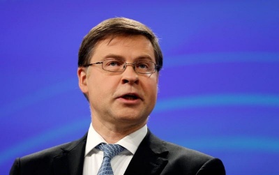 Dombrovskis (Κομισιόν): Μια ομάδα ειδικών θα συζητήσει το ενδεχόμενο ρύθμισης των κρυπτονομισμάτων
