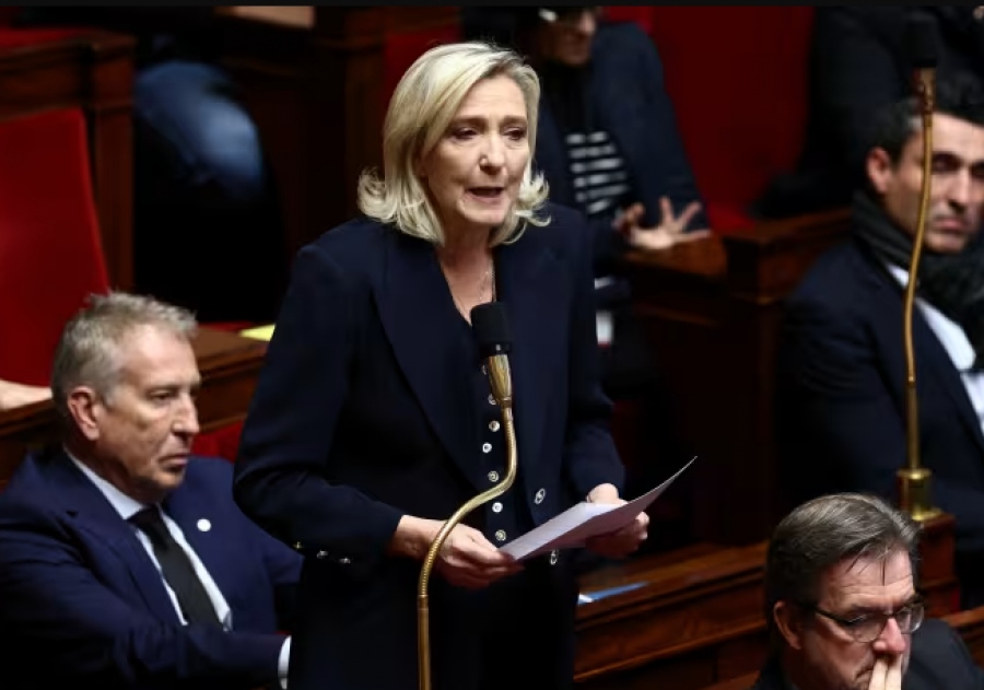 H Le Pen απορρίπτει τη γερμανική δημοσιονομική πειθαρχία – Νέοι κανόνες για ΕΚΤ και έξοδος από την ευρωπαϊκή αγορά ενέργειας