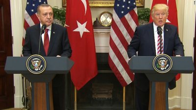 Αιχμές Trump κατά Obama για τη Μέση Ανατολή - Eπικοινωνία σήμερα 24/12 με Erdogan