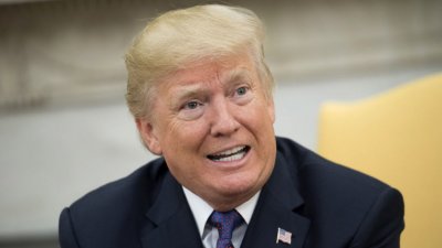 ΗΠΑ: Σε αναμονή των δηλώσεων Trump μετά τη νέα εκτόξευση πυραύλου από τη Β. Κορέα